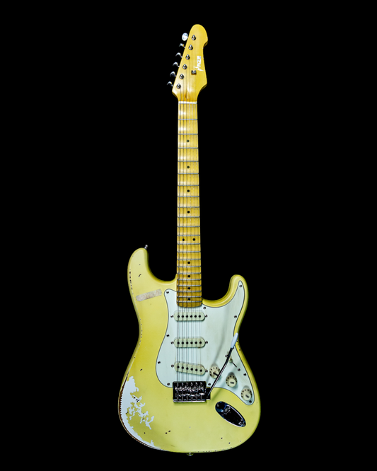 Haze Scalloped Fretboard Tremolo Relic HST Electric Guitar - Yellow HSVTGSTAM