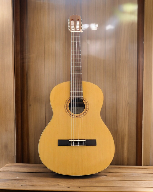 Miguel Rosales Solid German Spruce Walnut Nylon String Classical Guitar - Natural MR10